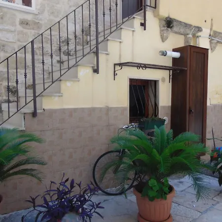 Dimora Petra -suites- *