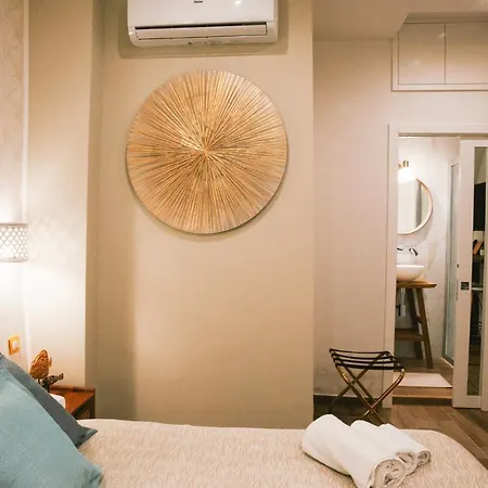 Dimora Petra -suites- בית הארחה 3*