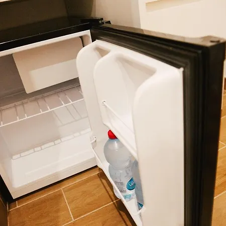 Dimora Petra -suites- בית הארחה בארי