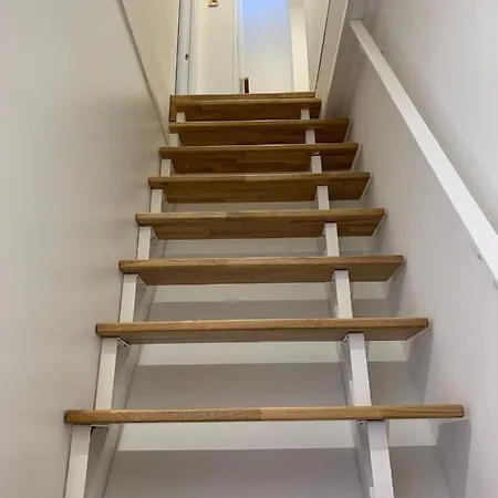 Dimora Petra -suites- בית הארחה בארי