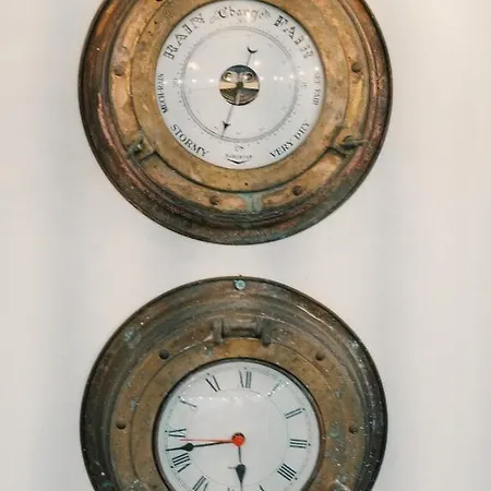 Dimora Petra -suites- Pensionat