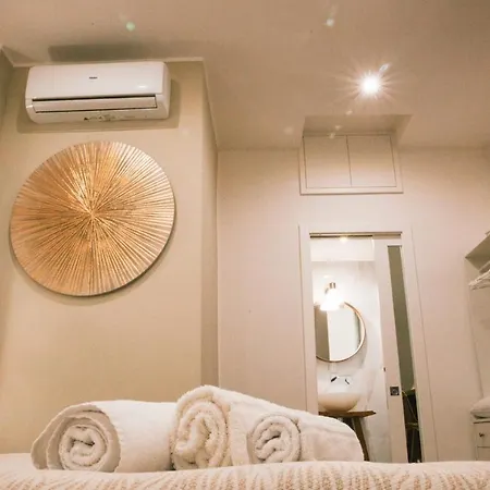 Dimora Petra -suites- Pensionat 3*