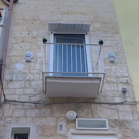 Pensionat Dimora Petra -suites- 3*