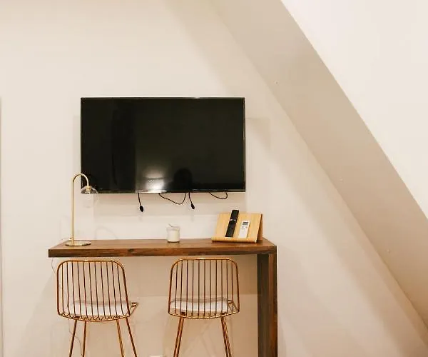 Dimora Petra -suites- 3* Бари